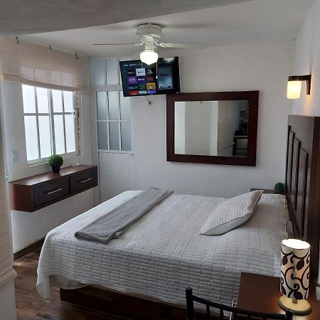 サカテカスNuevo Depa #7 Tipo Loft En Planta Alta En Centro Historicoアパートメント エクステリア 写真